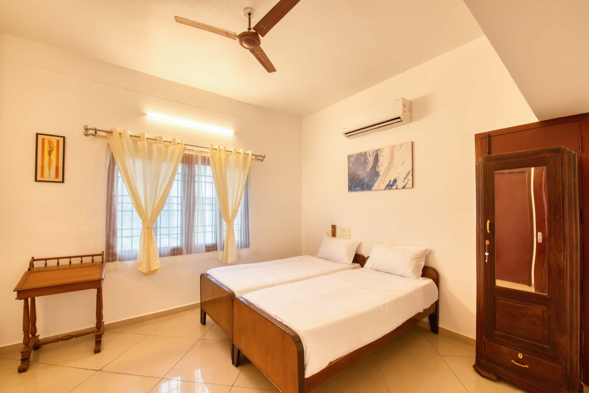 2 Rooms FF @ Chitrita Bhavan