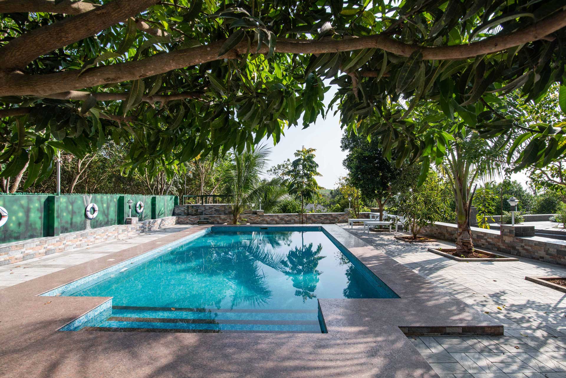 Book Luxury Villas In Kochi | Homestay In Kochi - StayVista