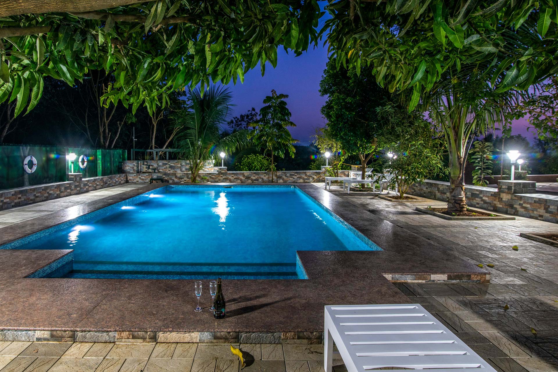 Book Luxury Villas In Kochi | Homestay In Kochi - StayVista