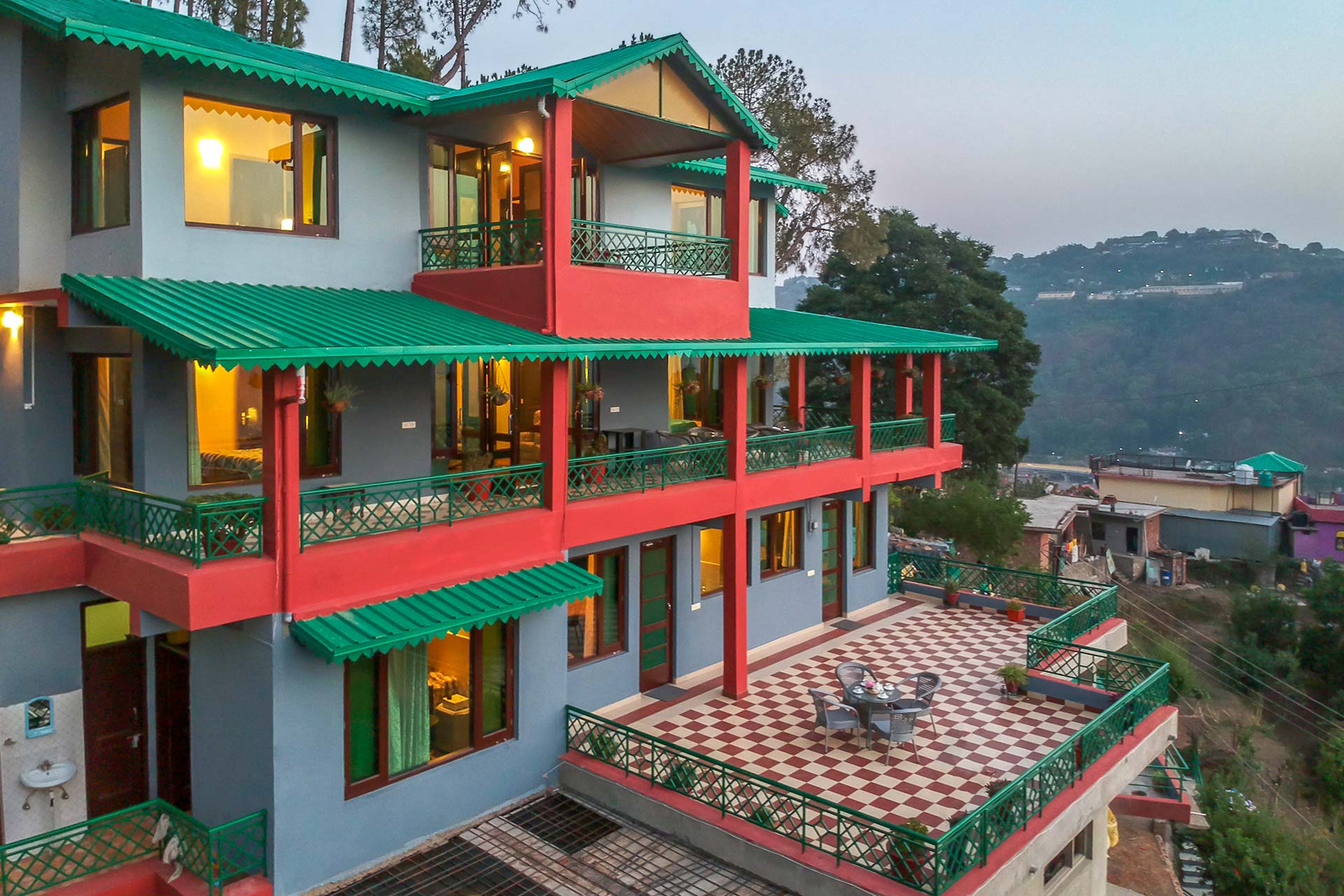 6 Rooms @ Cecil Cottages - Barog - Image 2