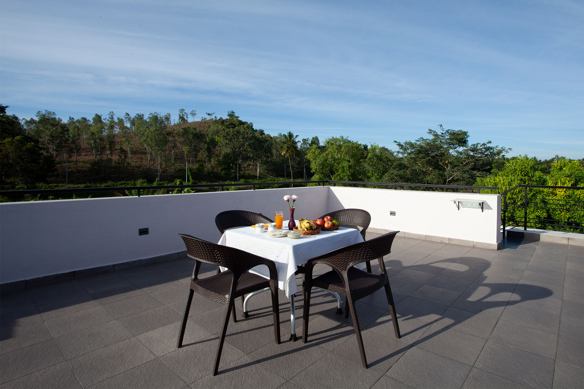 Ava - The Country House - Image 2