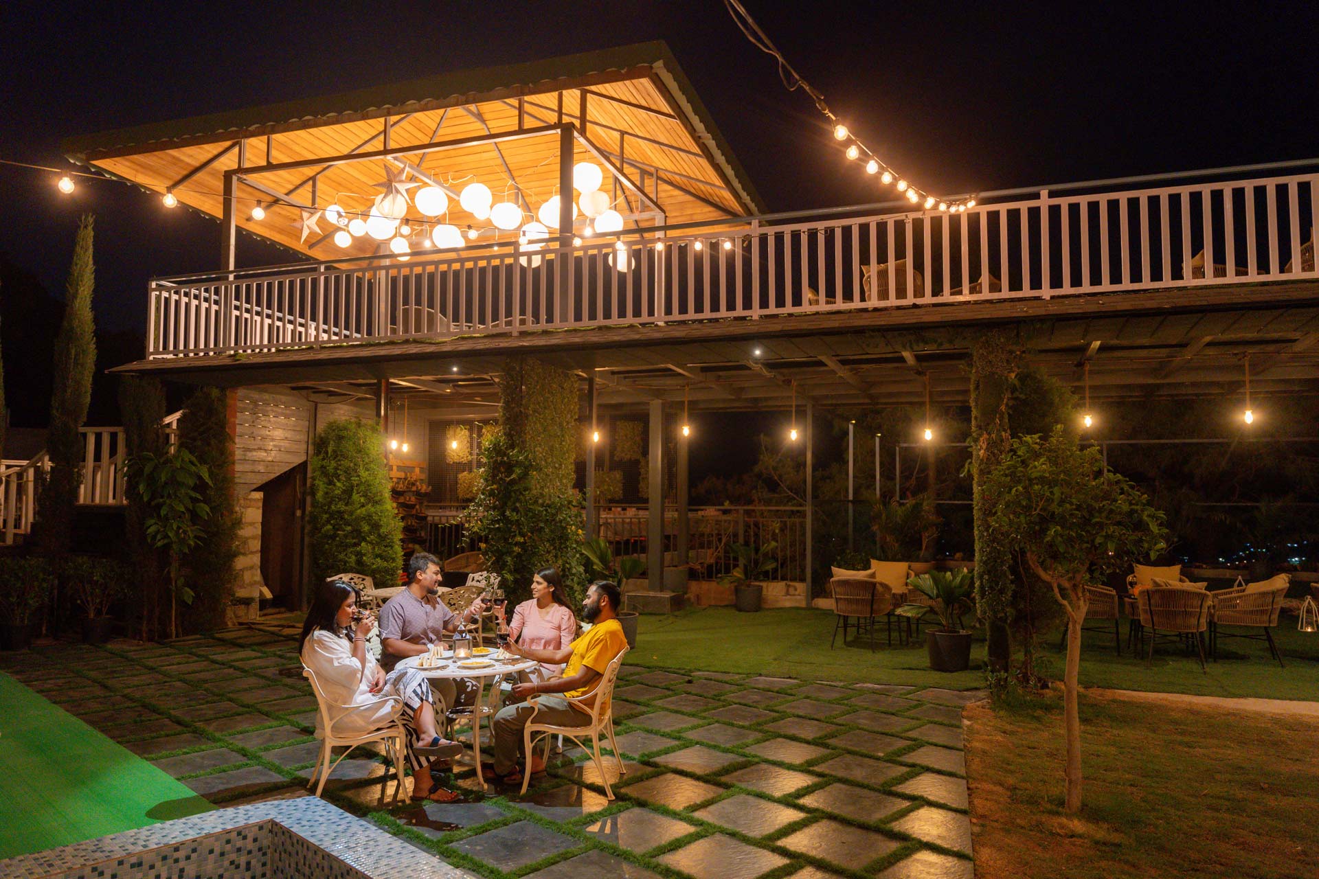 Aykon Estate w/ Outdoor Pool
