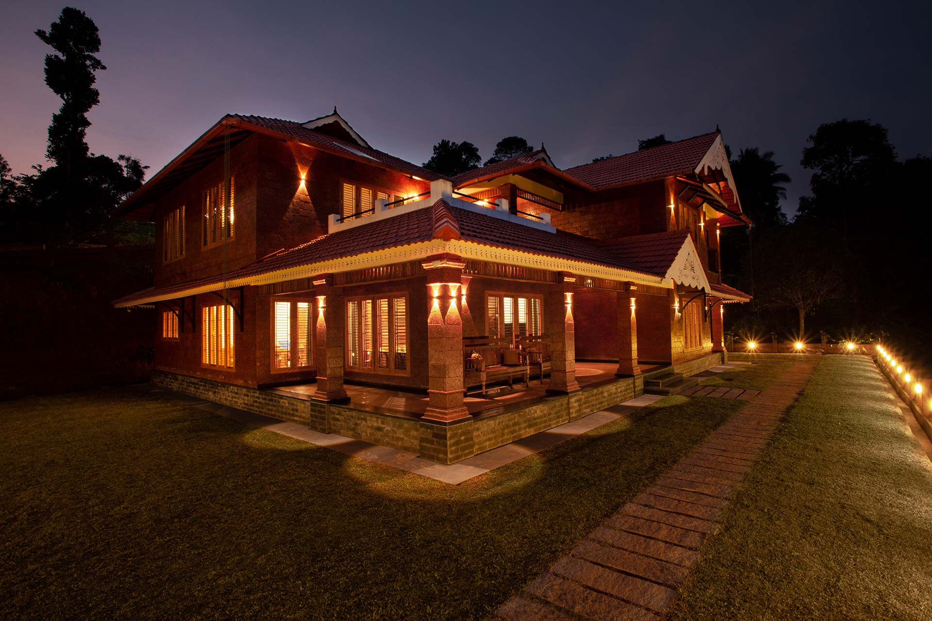 Regal Retreat - Image 5