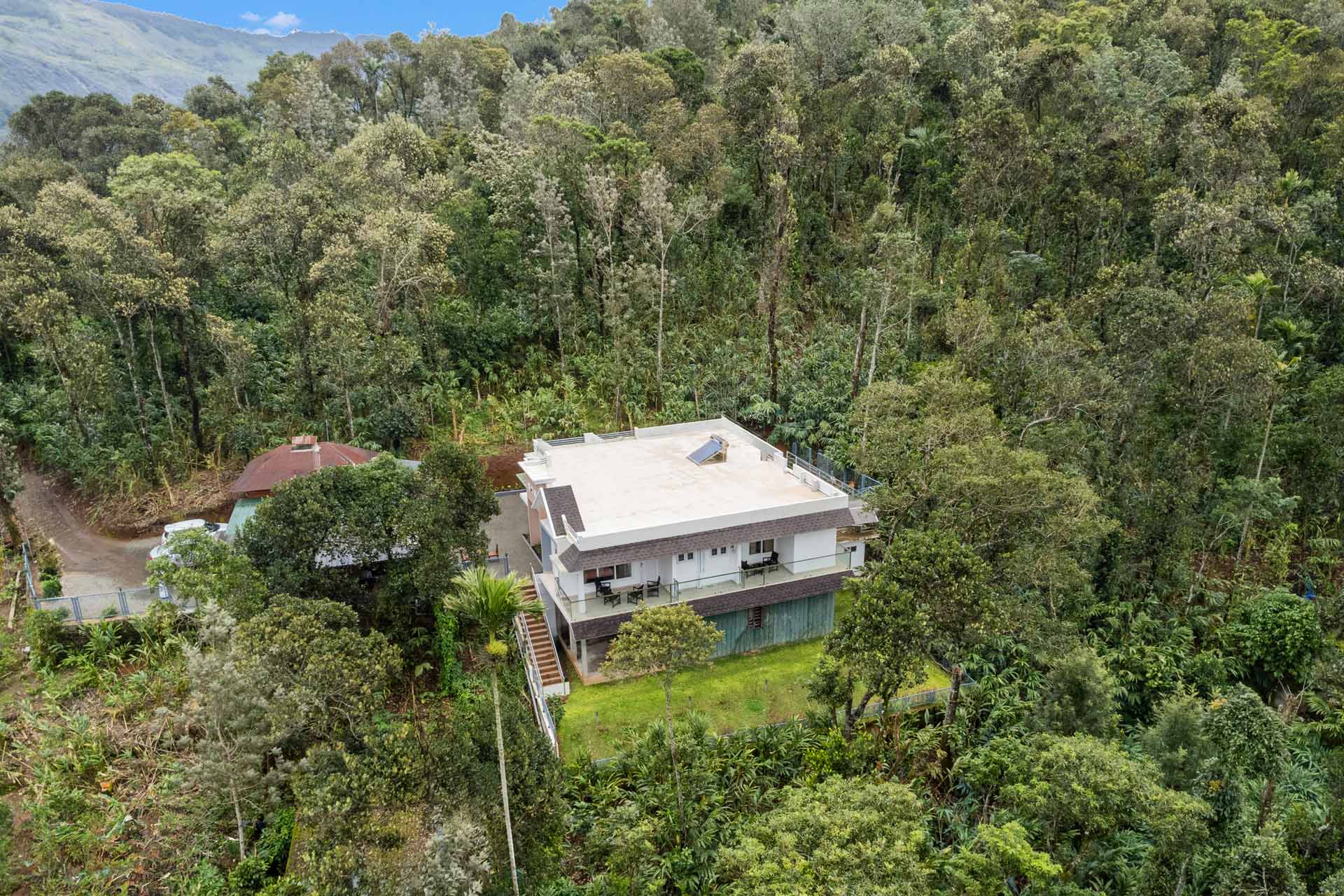 Cardamom Casa - Image 3