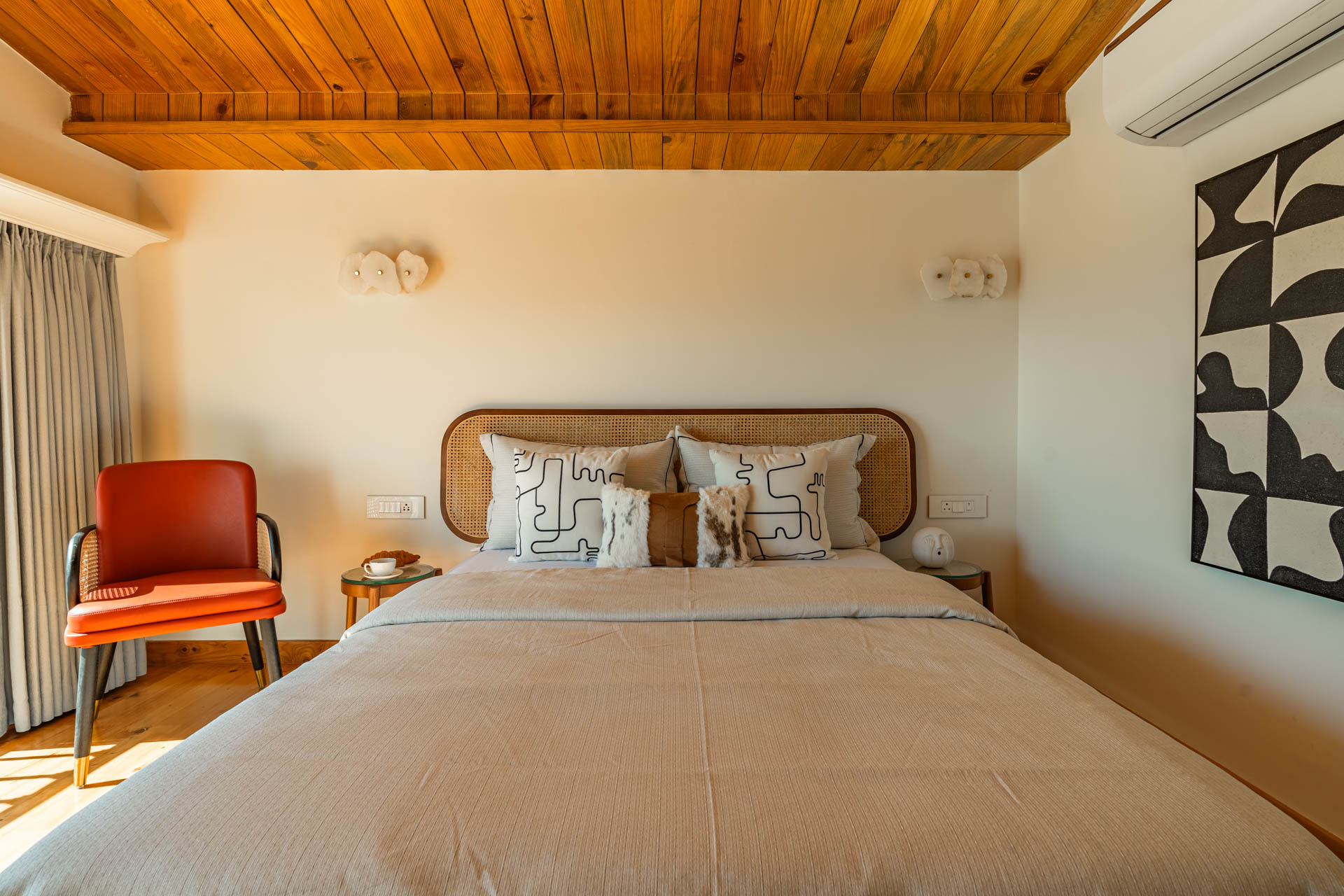 Chestnut Manor