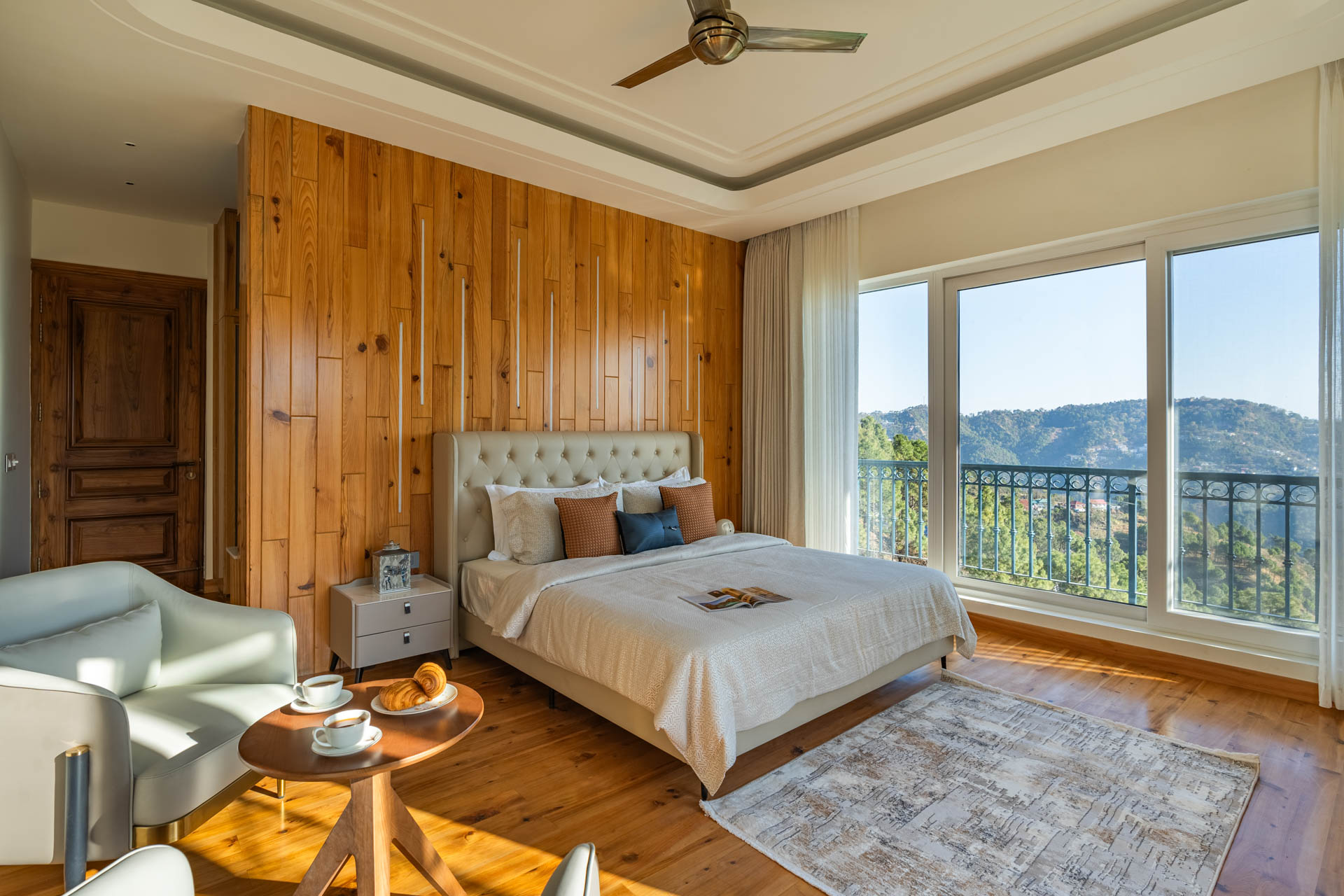 Chestnut Manor