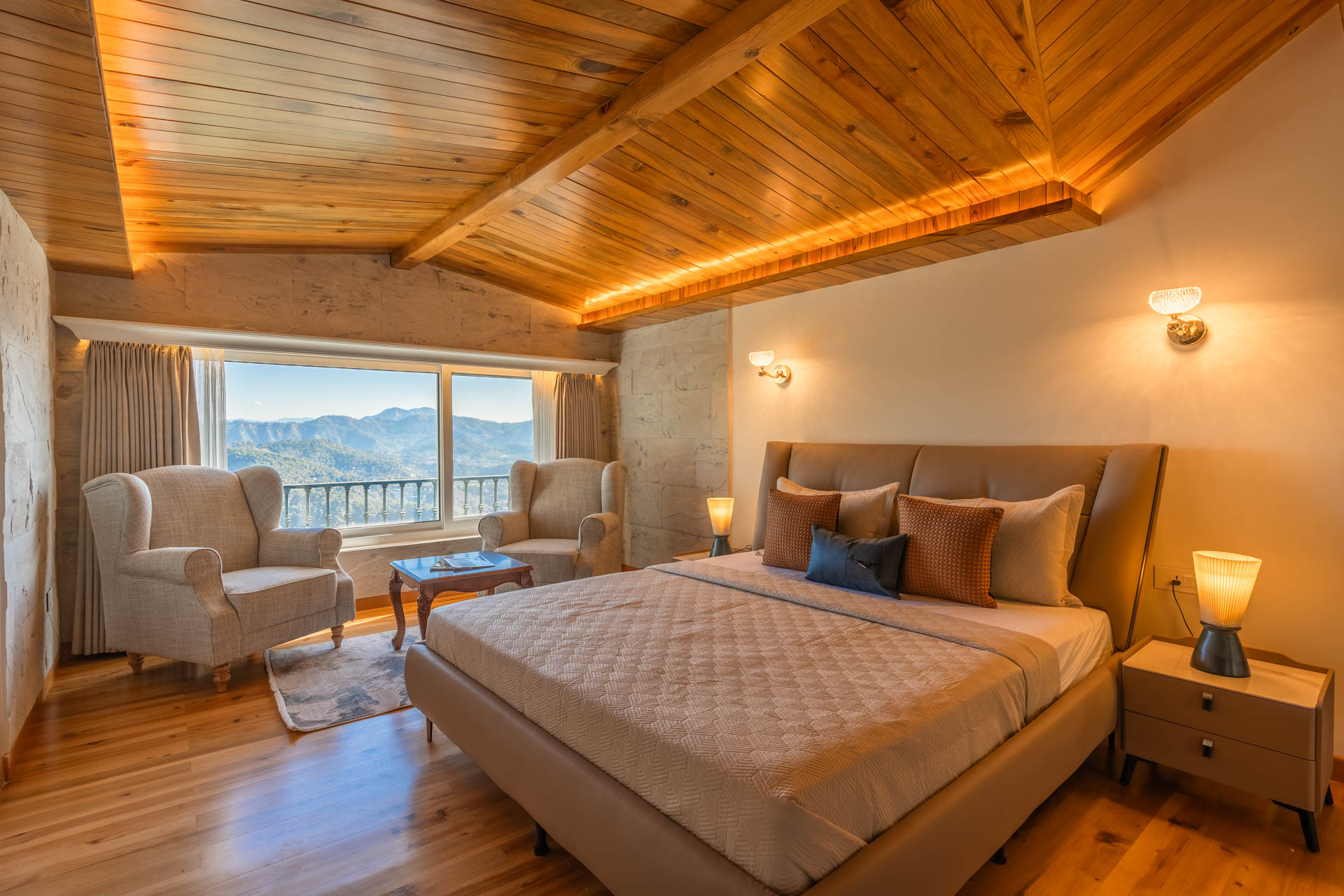 Chestnut Manor
