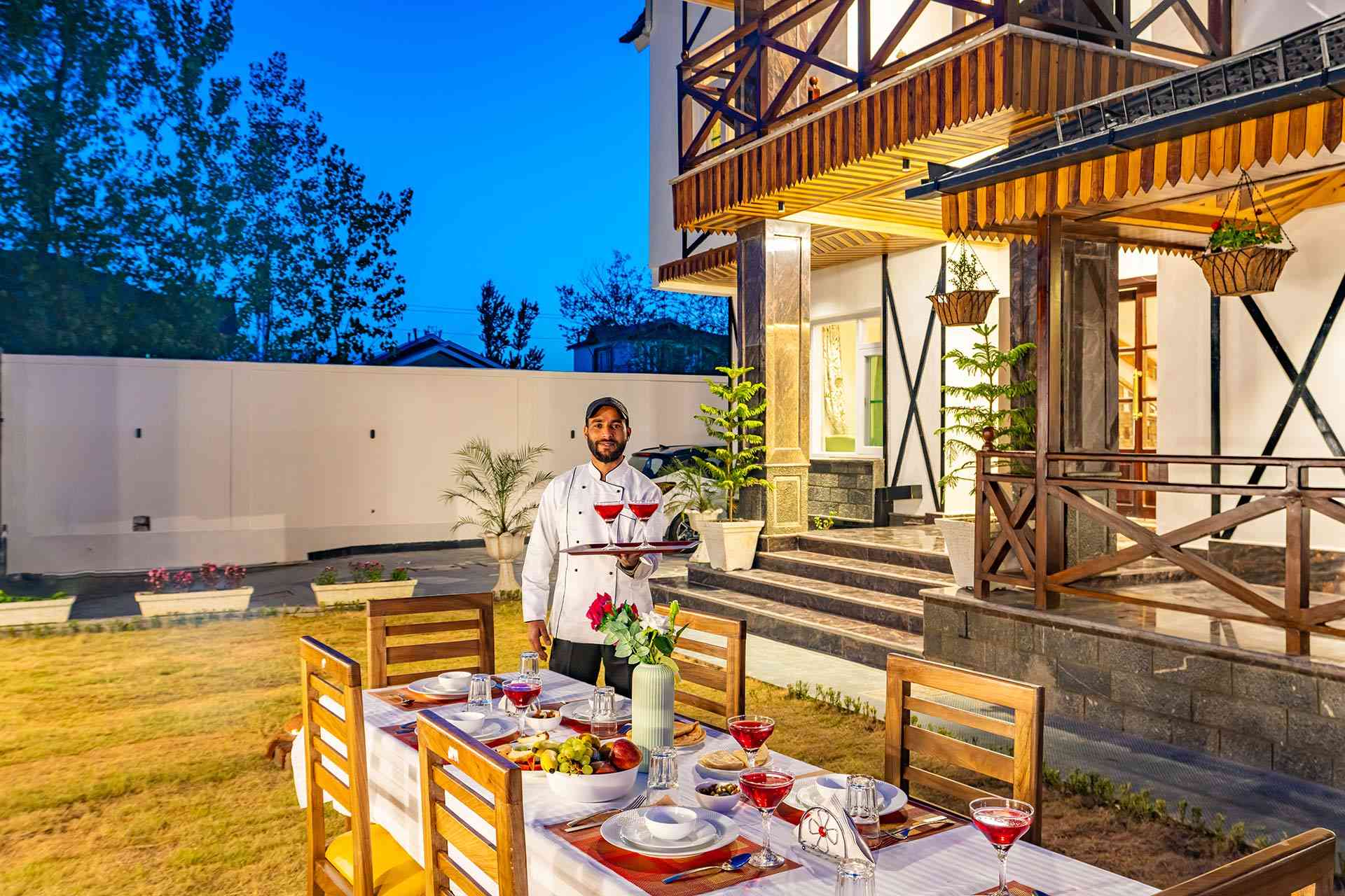 Non Veg Lunch Restaurants With Outdoor Seating Manicomio Chelsea