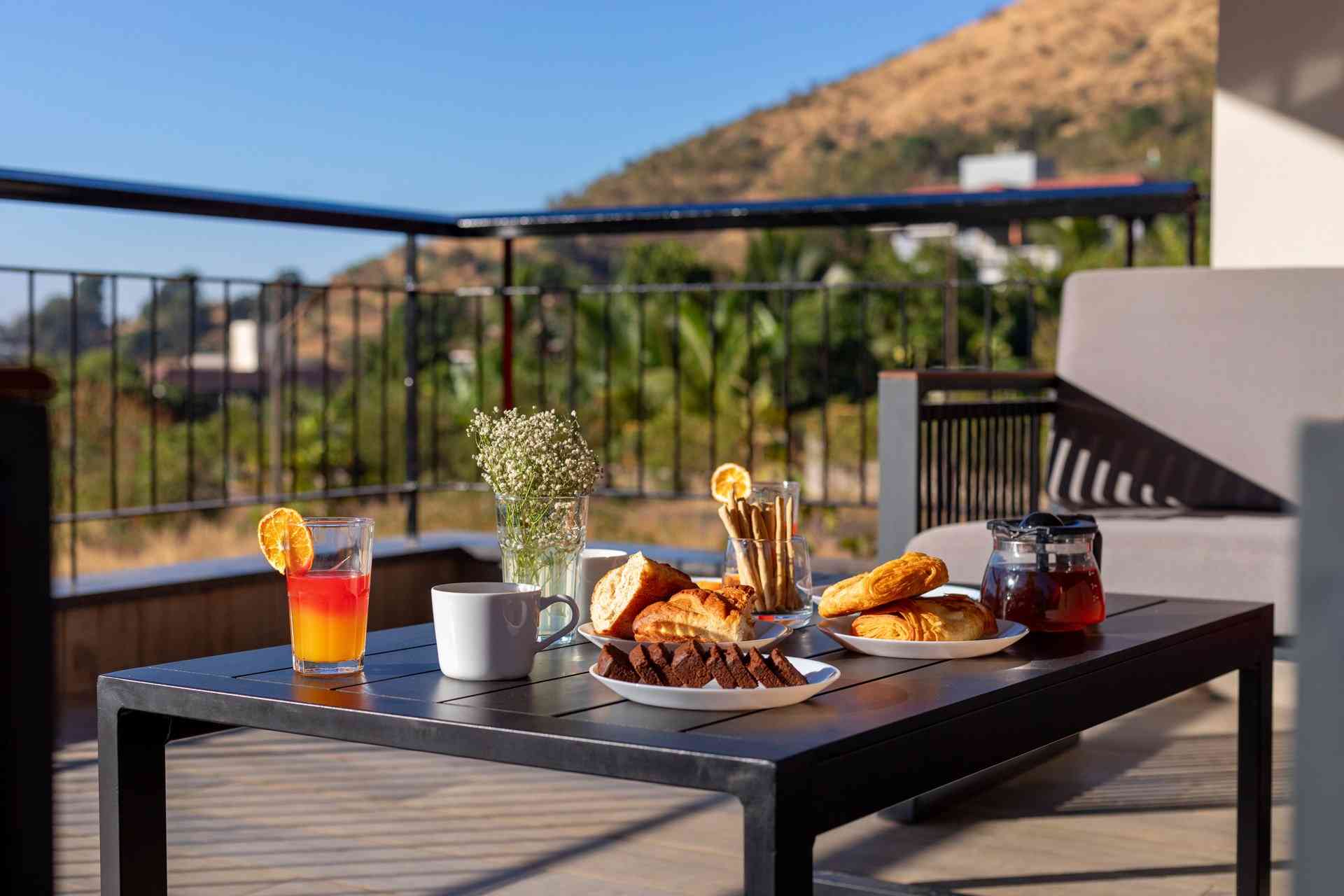 Book Your Luxurious Stay Terra Tints In Nashik from StayVista