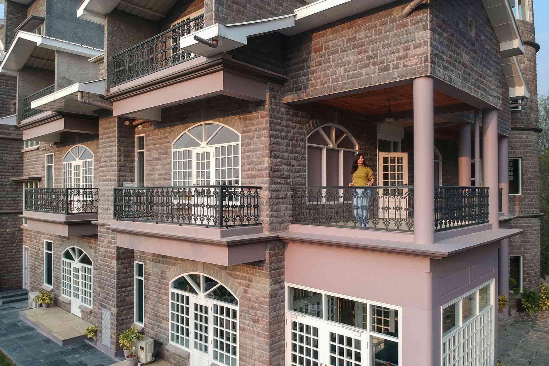 Book Your Luxurious Stay @ The Mansion - 8BHK In Kasauli, Himachal