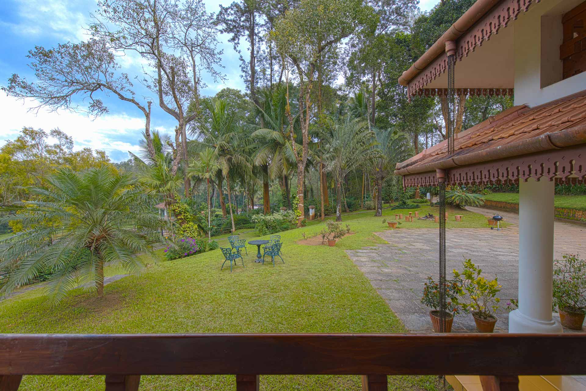 Crystal Homestay