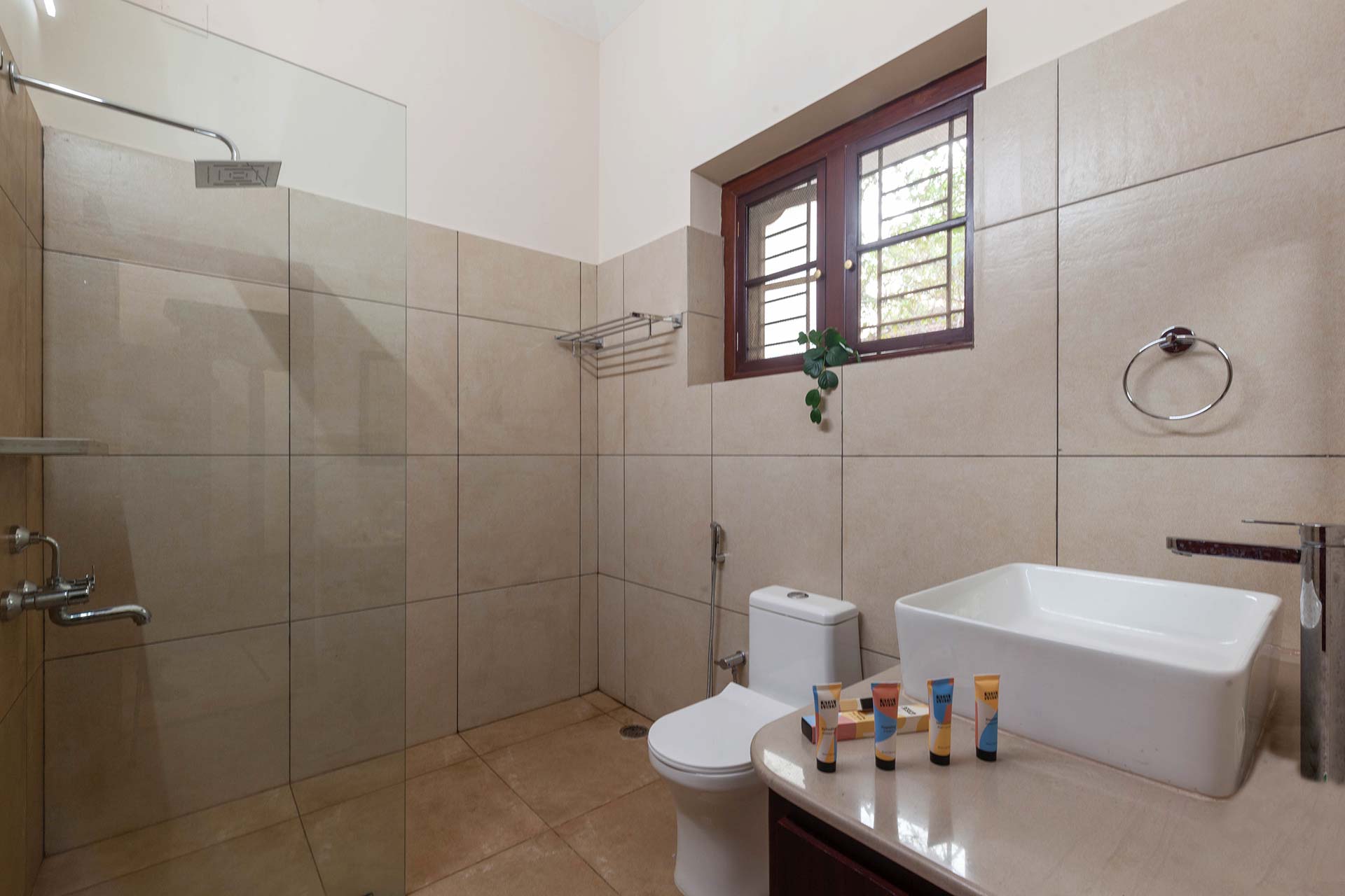 Crystal Homestay