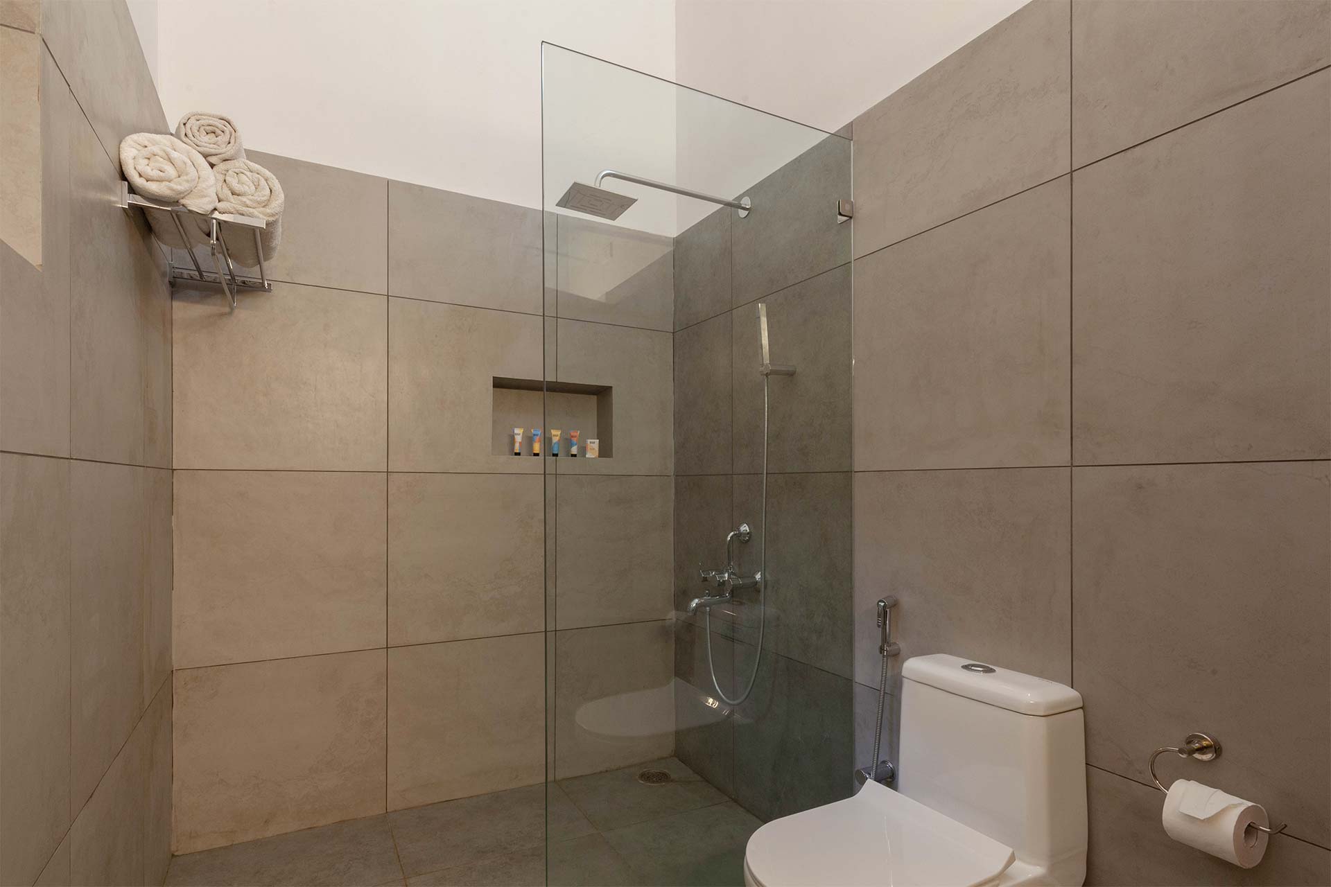 Crystal Homestay