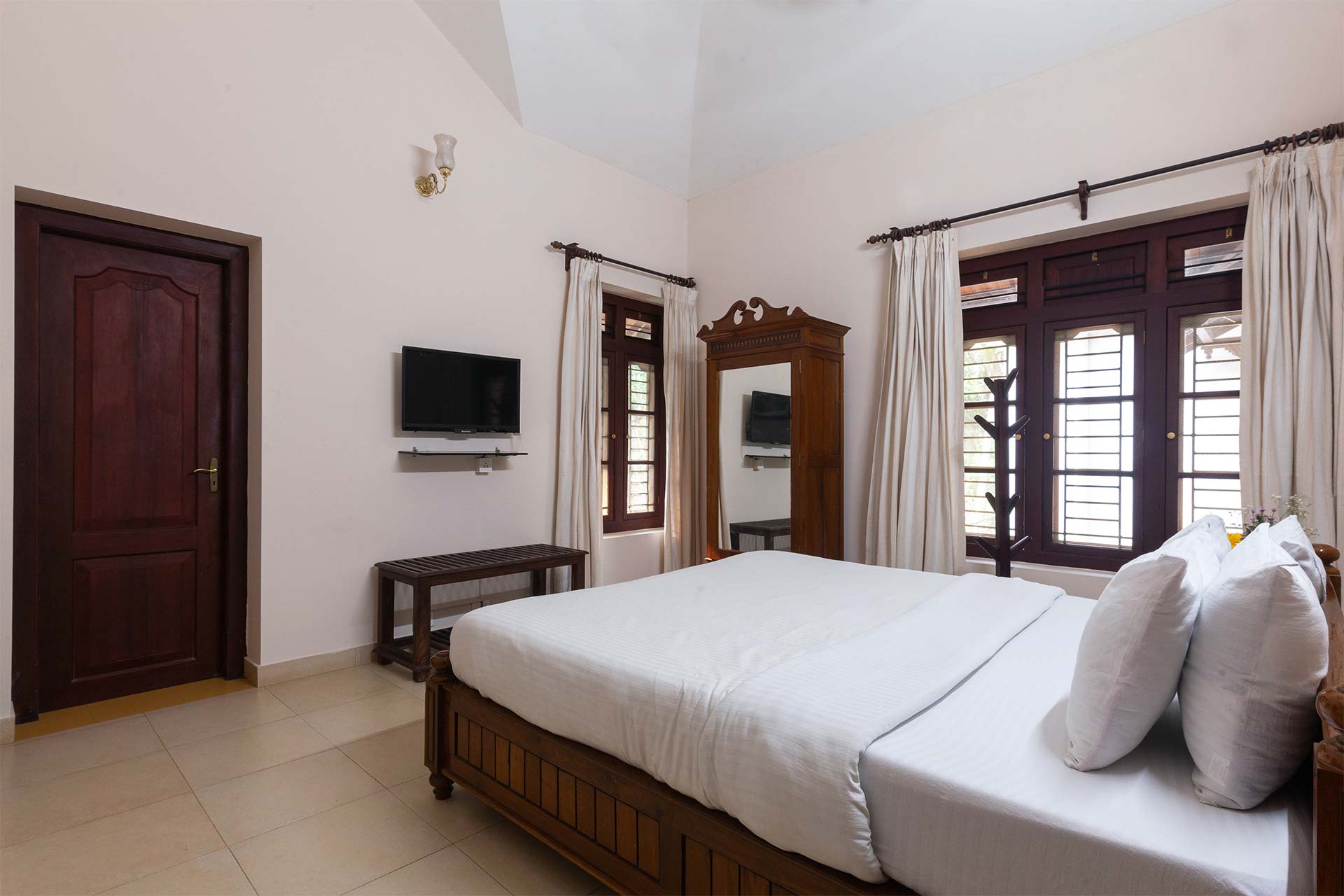 Crystal Homestay