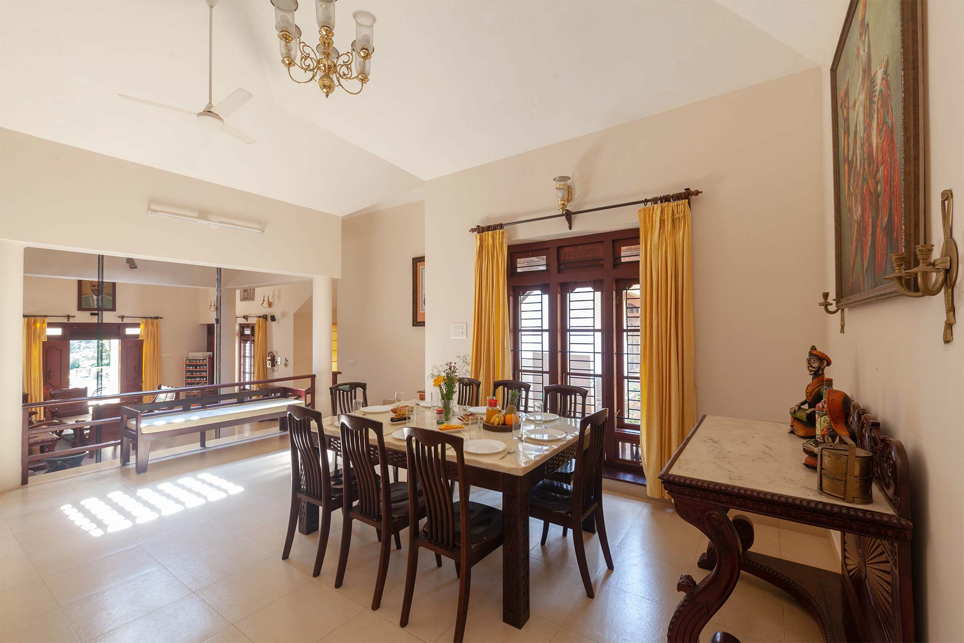 Crystal Homestay