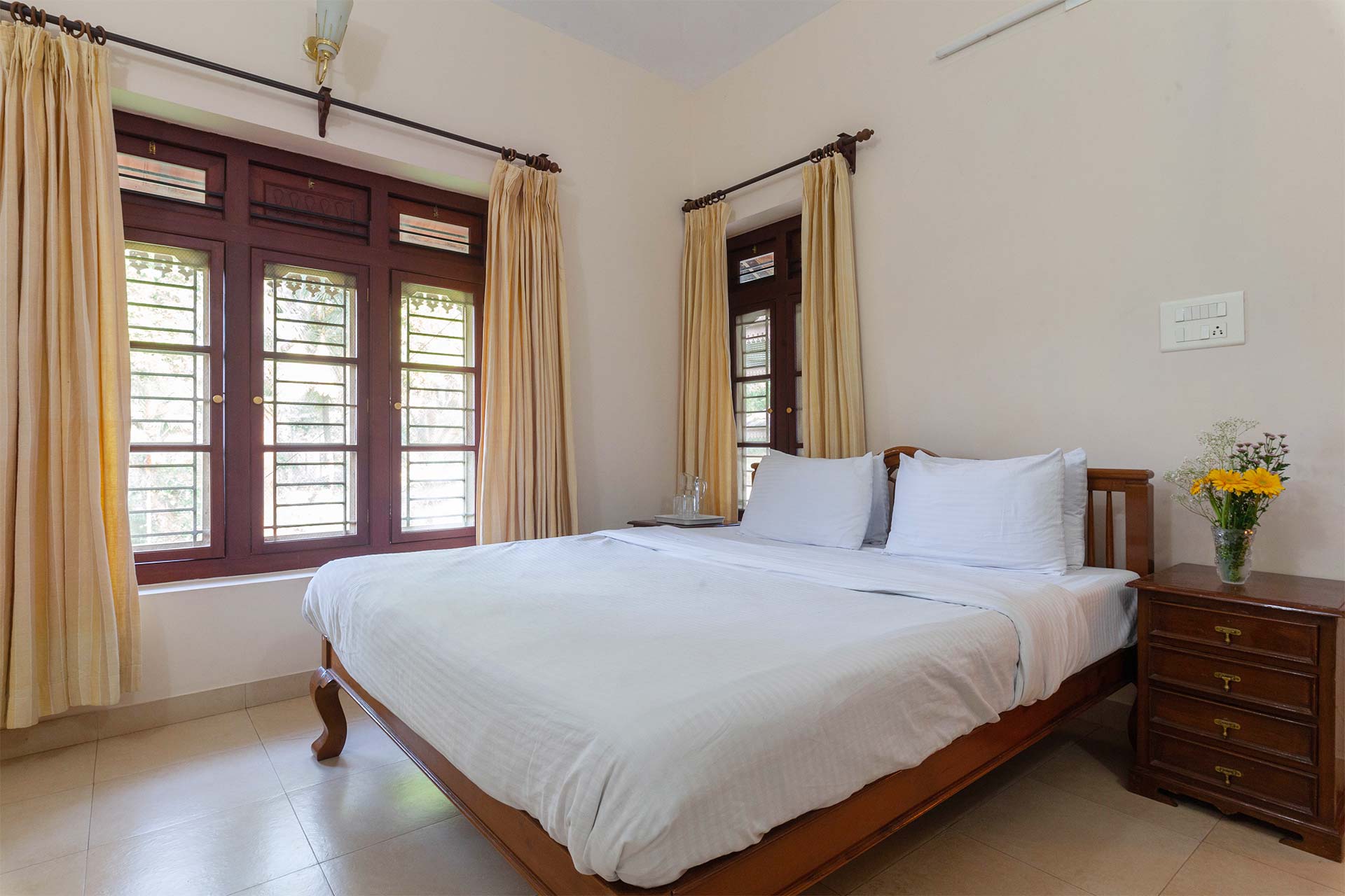 Crystal Homestay