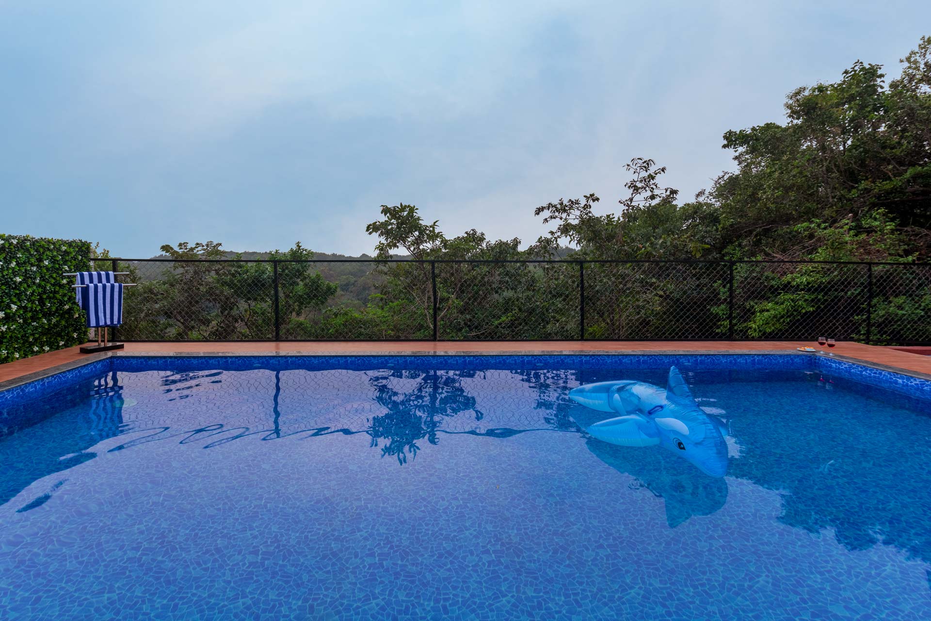 Book Your Luxurious Stay Emerald Greens In Lonavala, Maharashtra from
