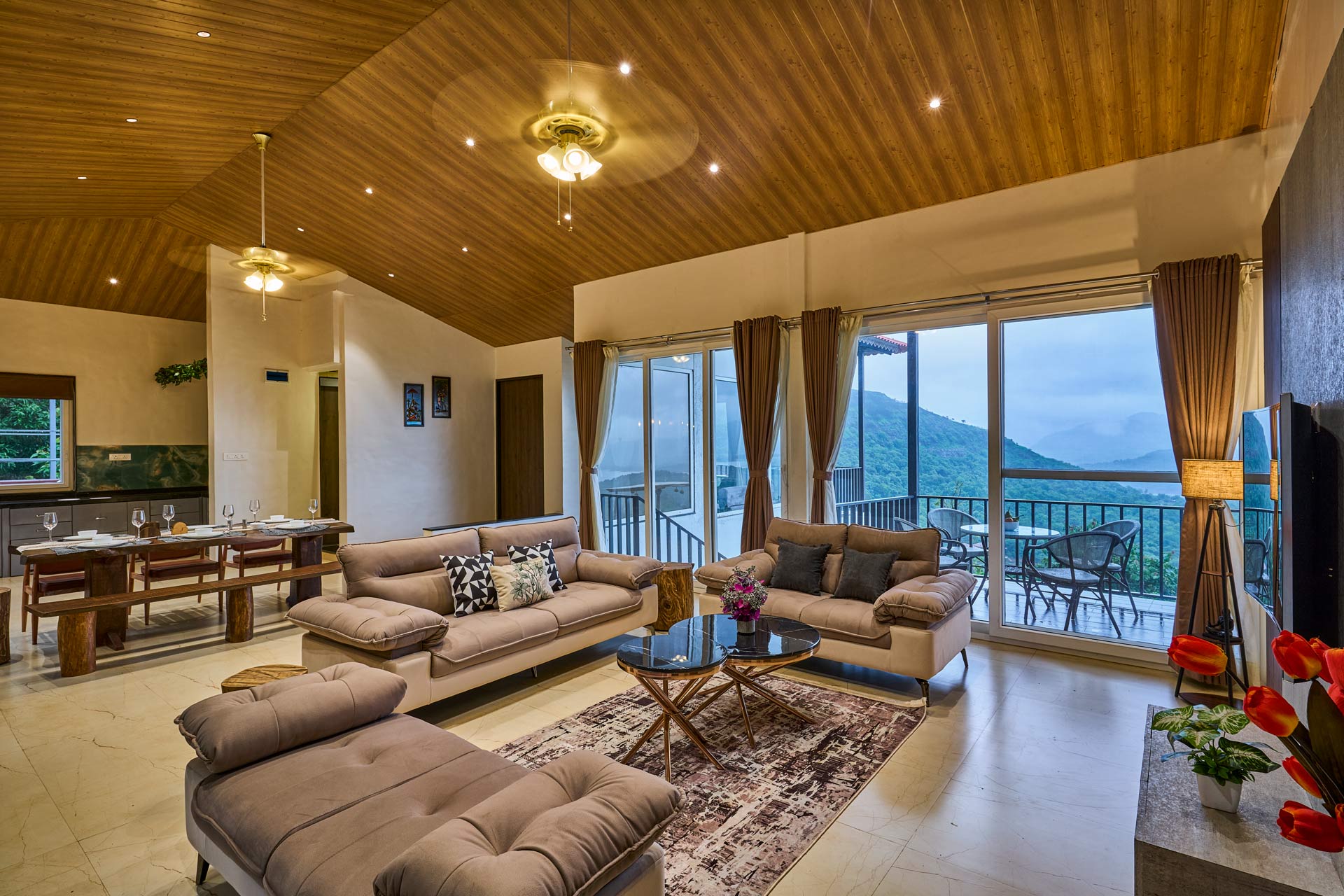 Waterfront Villa - Image 5