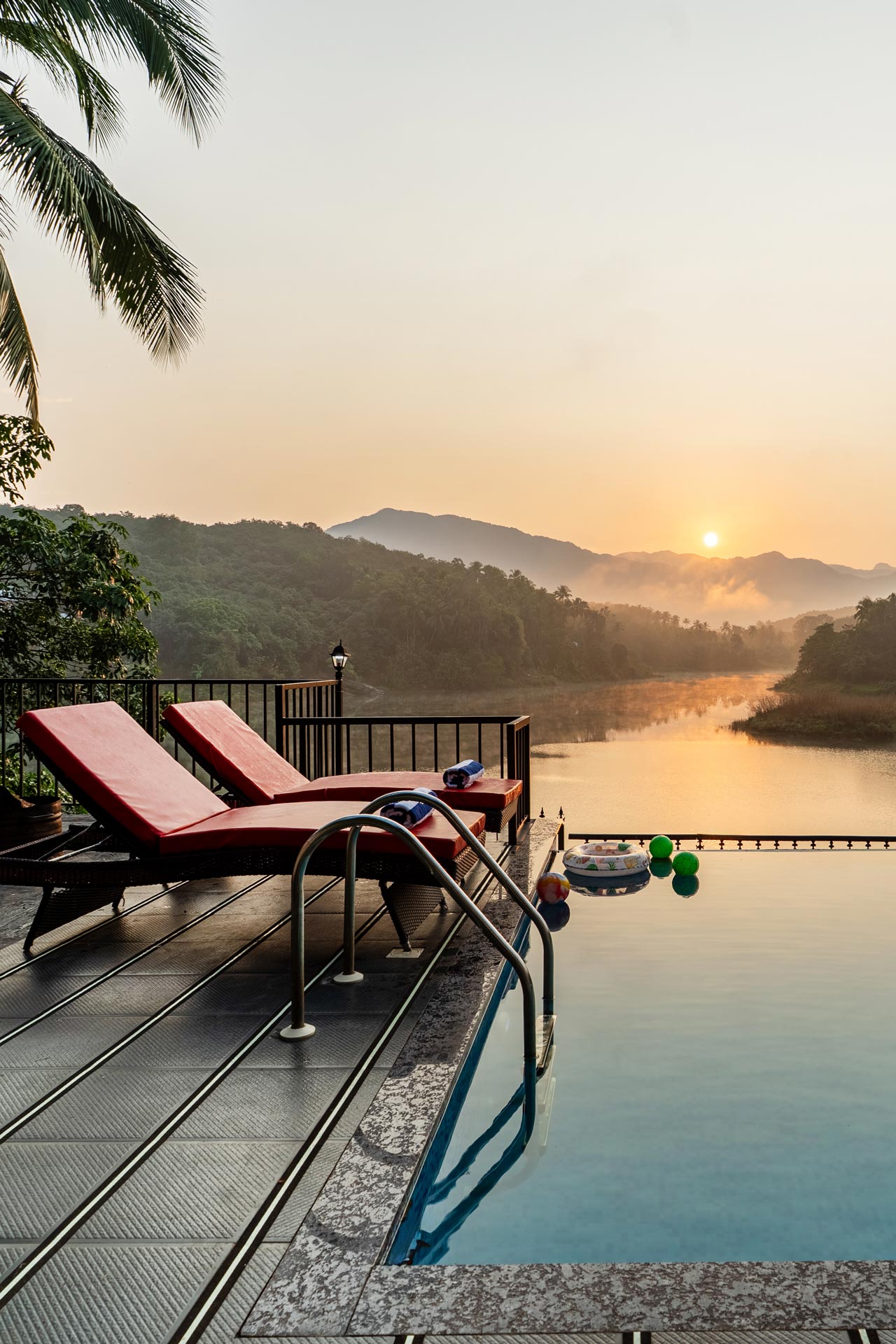 Lagoons Villa - Peruvannamuzhi