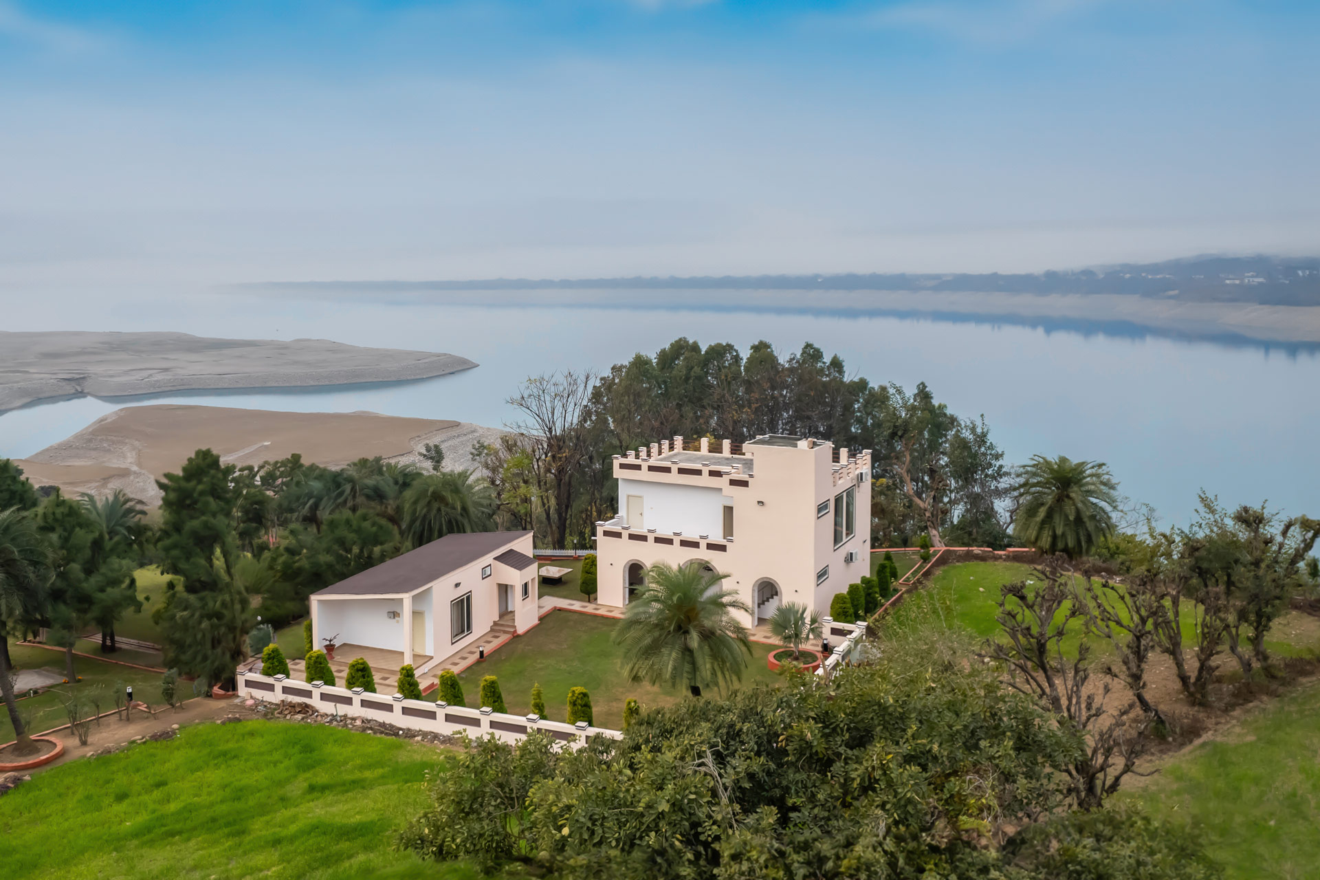 Lake Pearl Serenity - Image 2