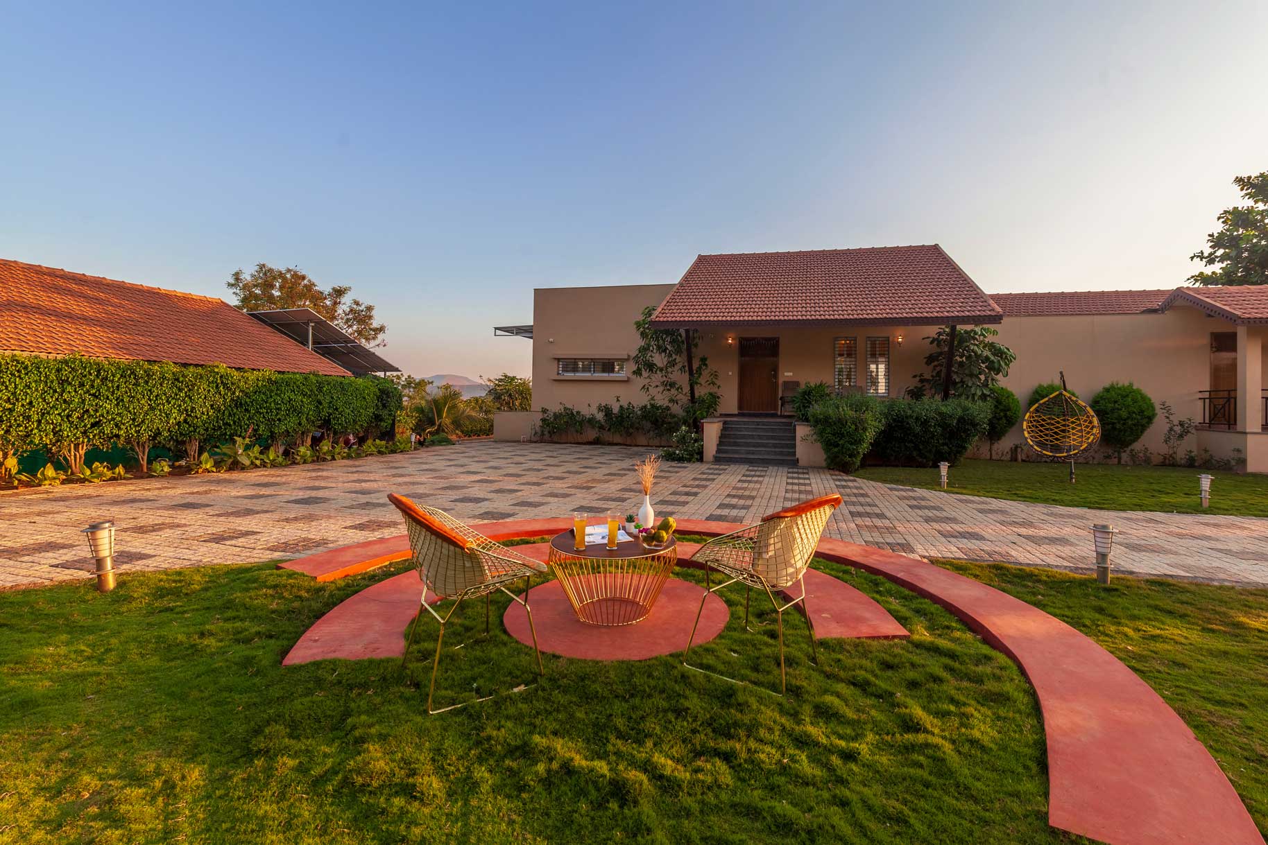 Luna Villa