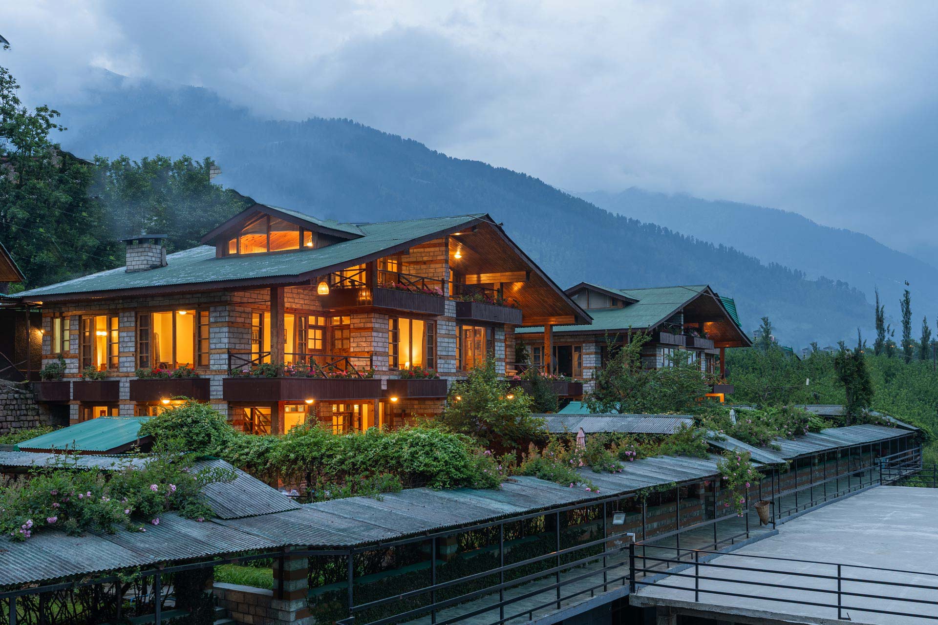 Mantra @ Himalayan Retreat