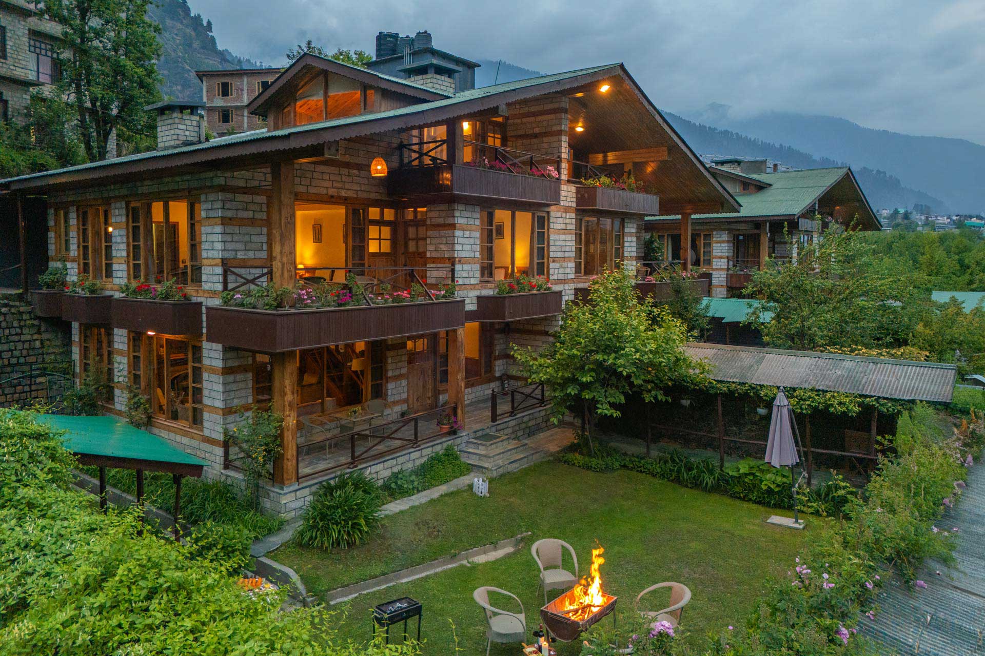 Mantra @ Himalayan Retreat
