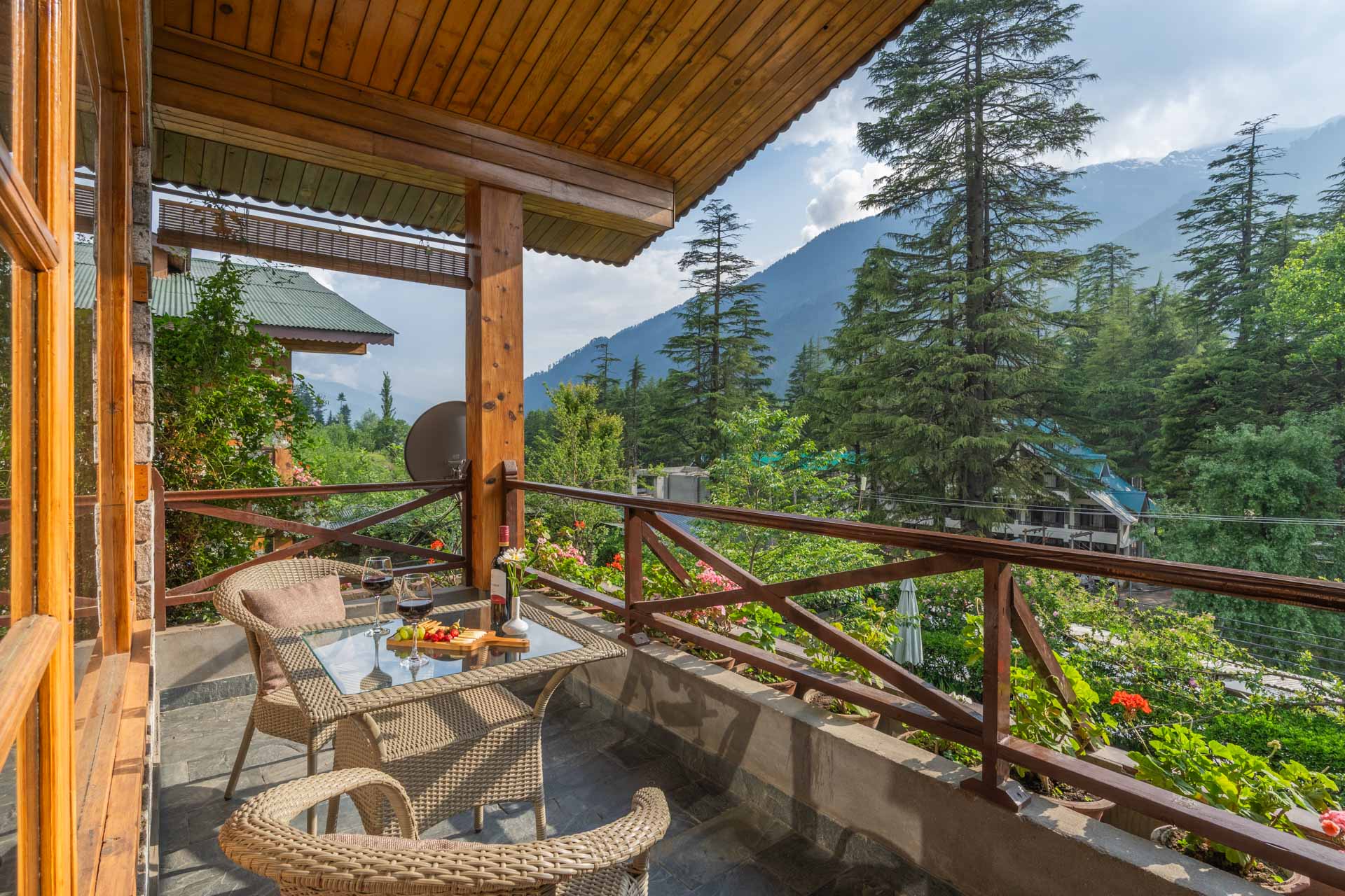 Mantra @ Himalayan Retreat