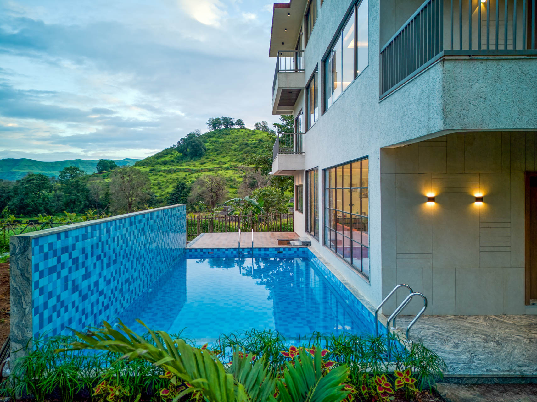 Mountain 9bhk Event Villas in igatpuri — image 4 of 5