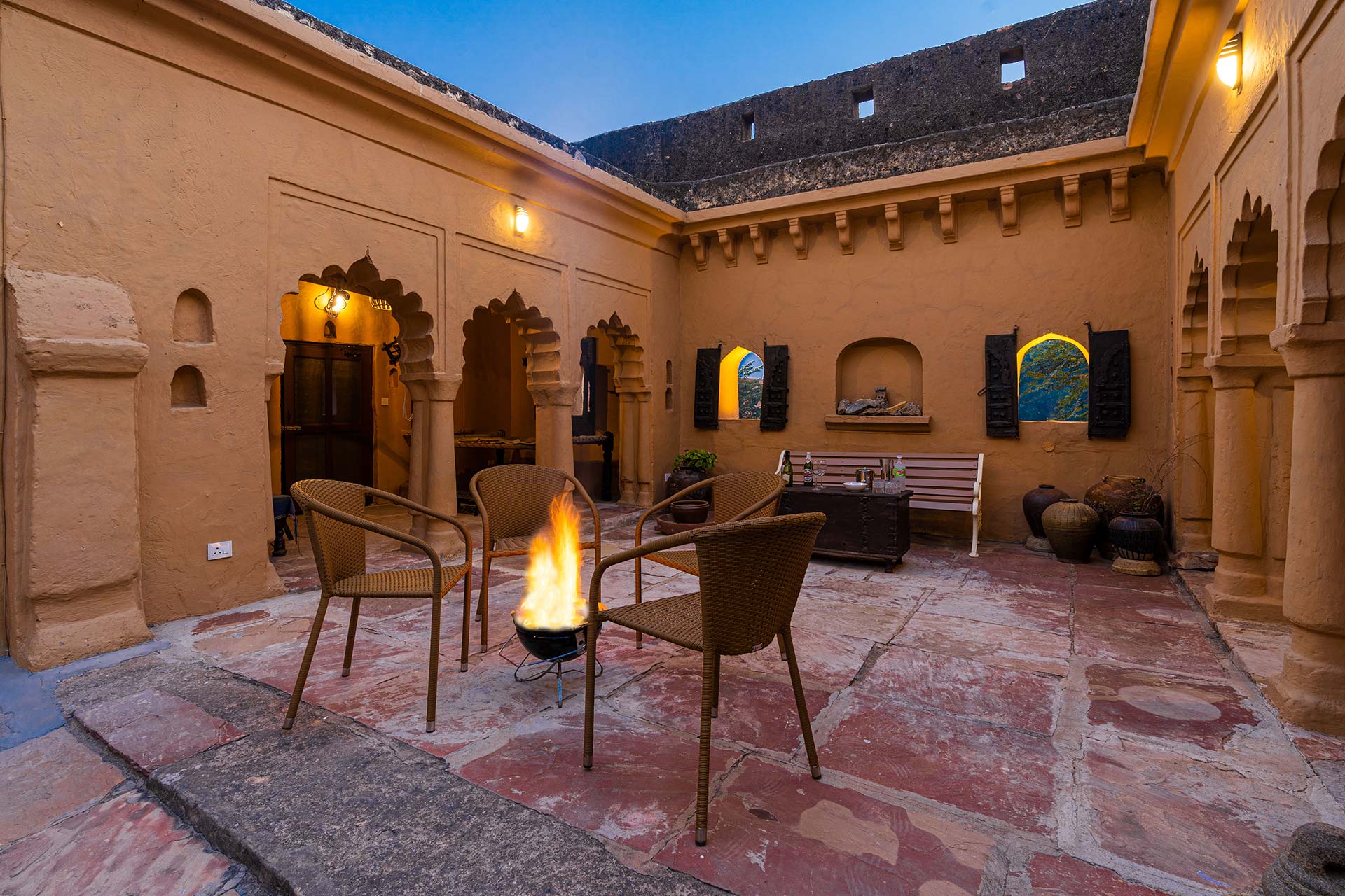 Neem @ Khohar Haveli - Gurgaon W/ Breakfast Included - Image 4