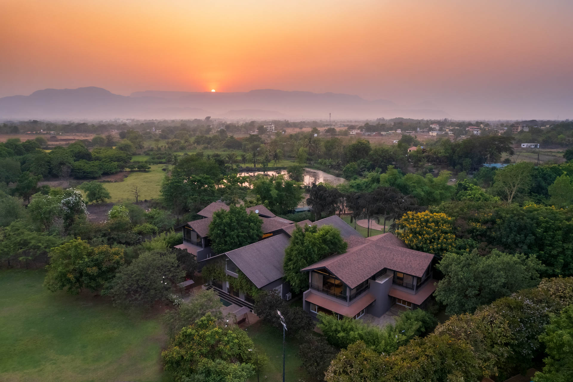 Nivaant Cottages - Image 2