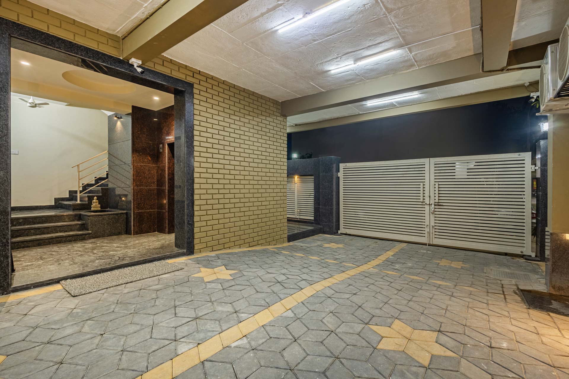 Sundale Apartment - Image 5
