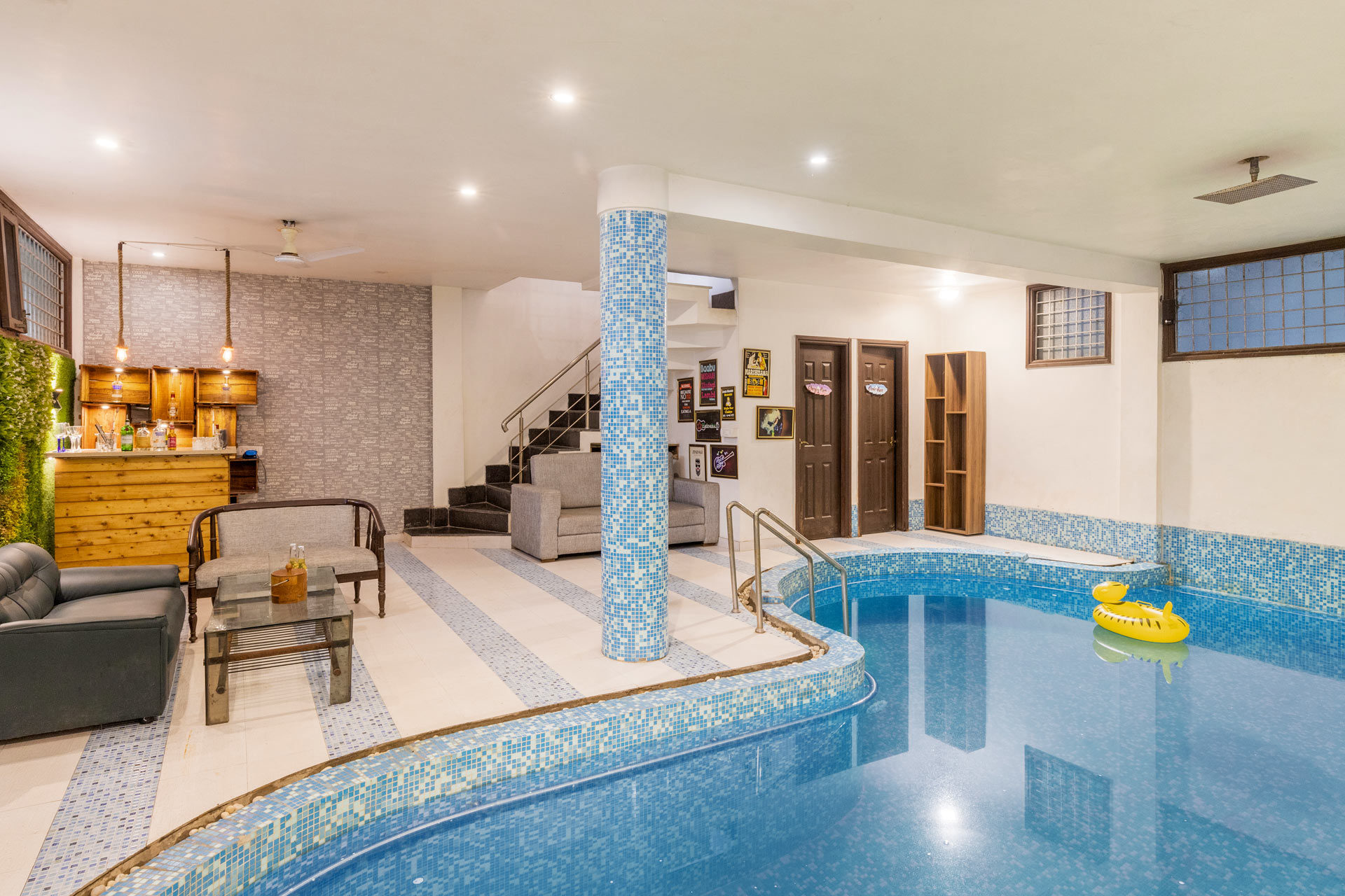 The Magnolia Farm w/ Indoor Pool & Jacuzzi - Image 2