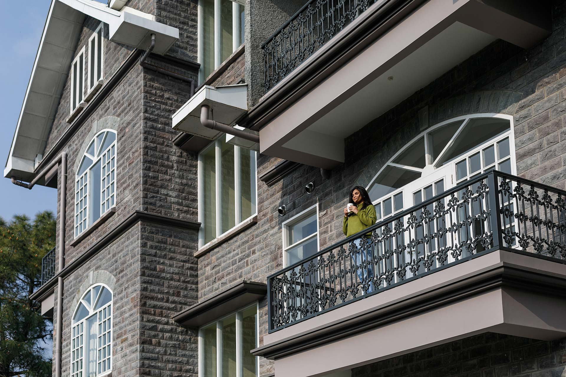 Book Your Luxurious Stay @ The Mansion - 8BHK W/Outdoor Infinity