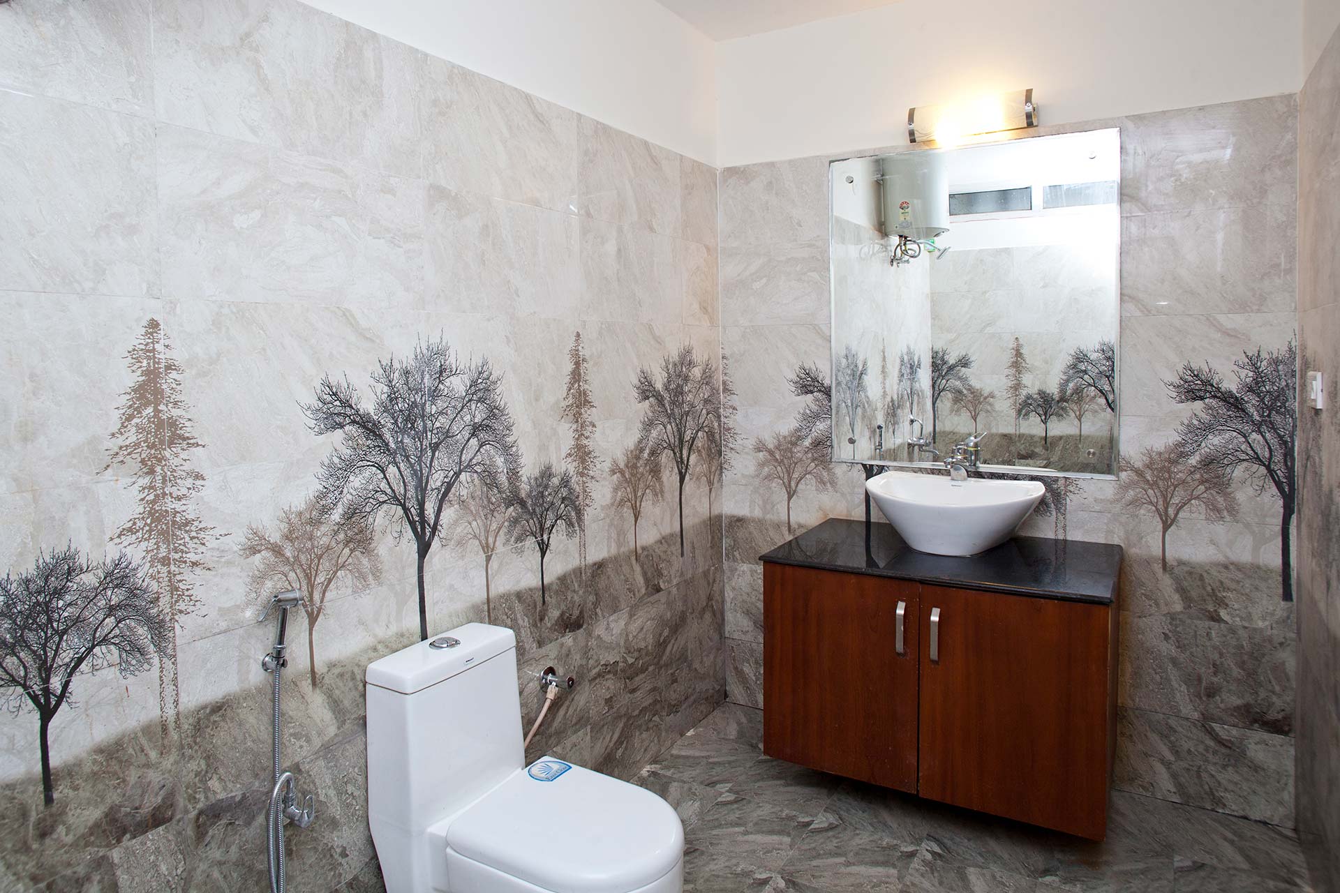 Verdure @ Villa Misty Oaks