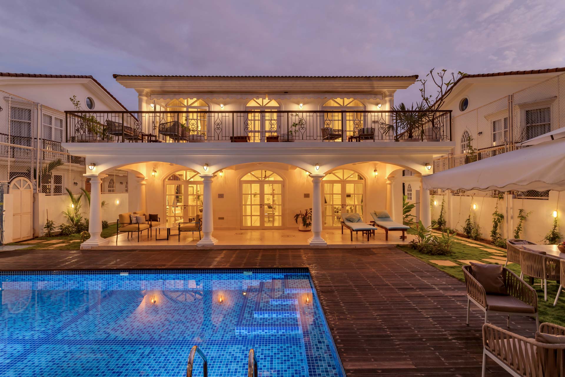 The White Palms