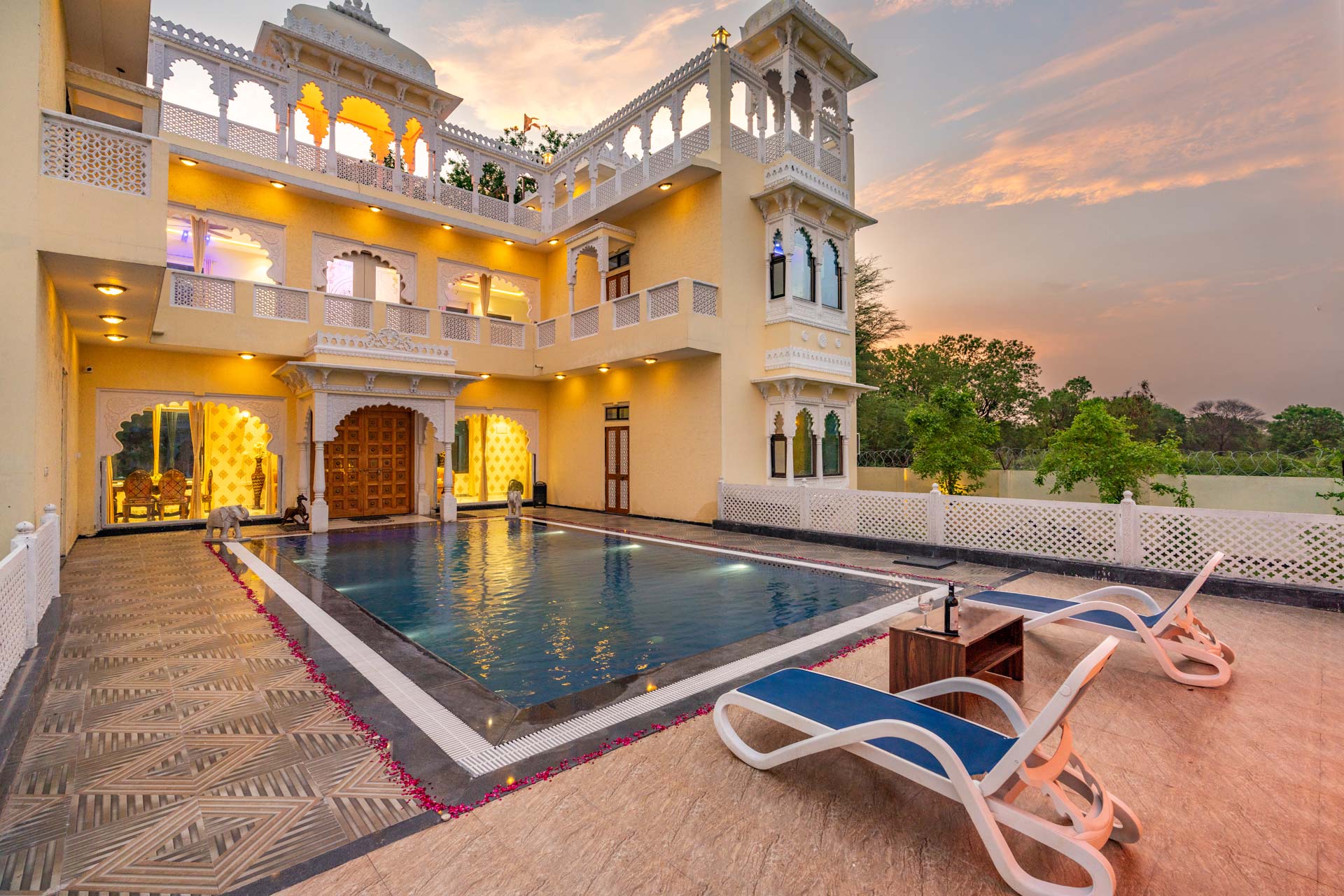 70 Rooms Property In Udaipur